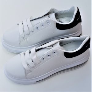 White Sneaker J07