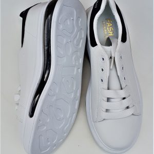 White Sneaker J07